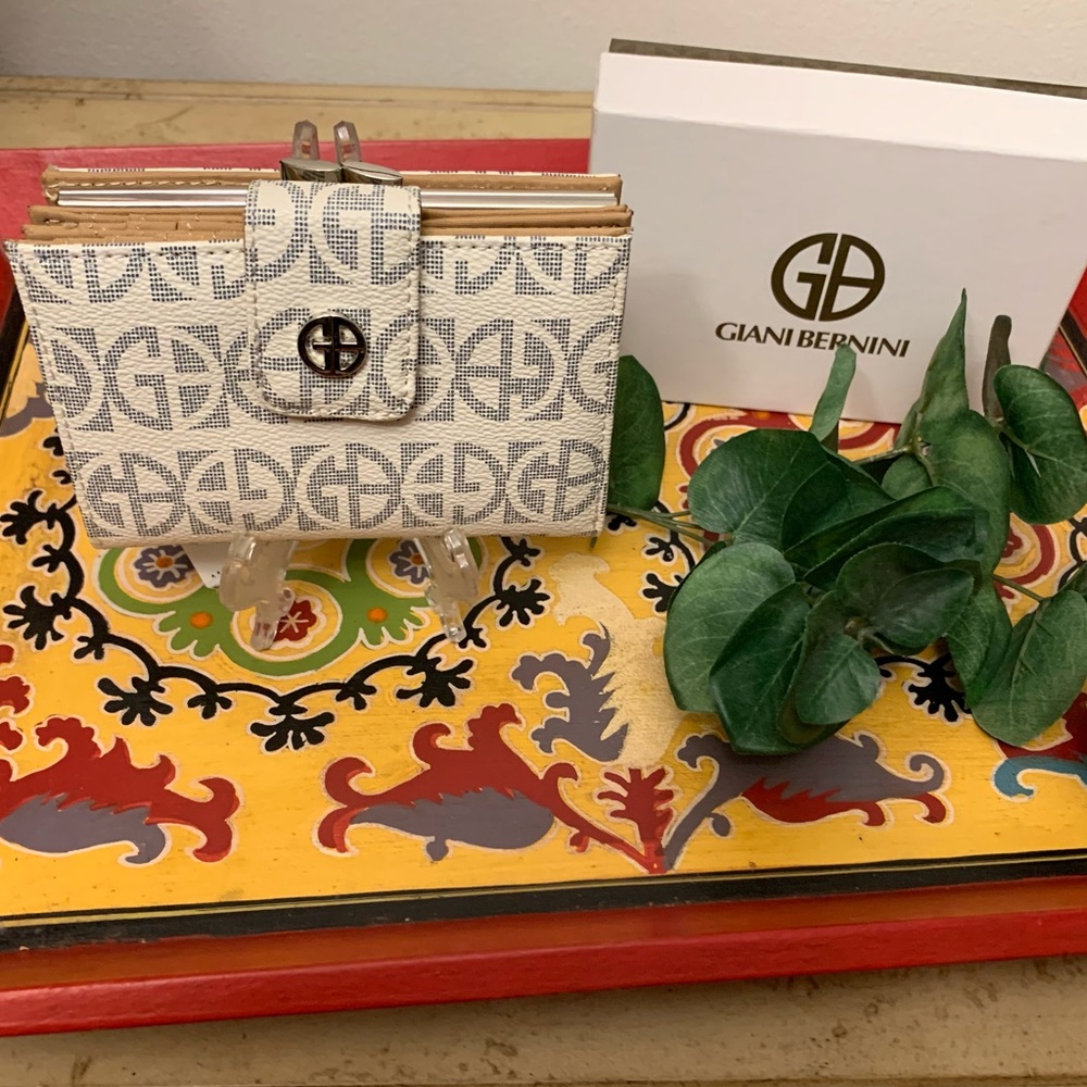 Giani Bernini Block Signature Black/White Wallet